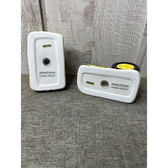 John Deere Tractor Ceramic Salt & Pepper Shakers Licensed Collectible Farmhouse - Picture 6 of 7
